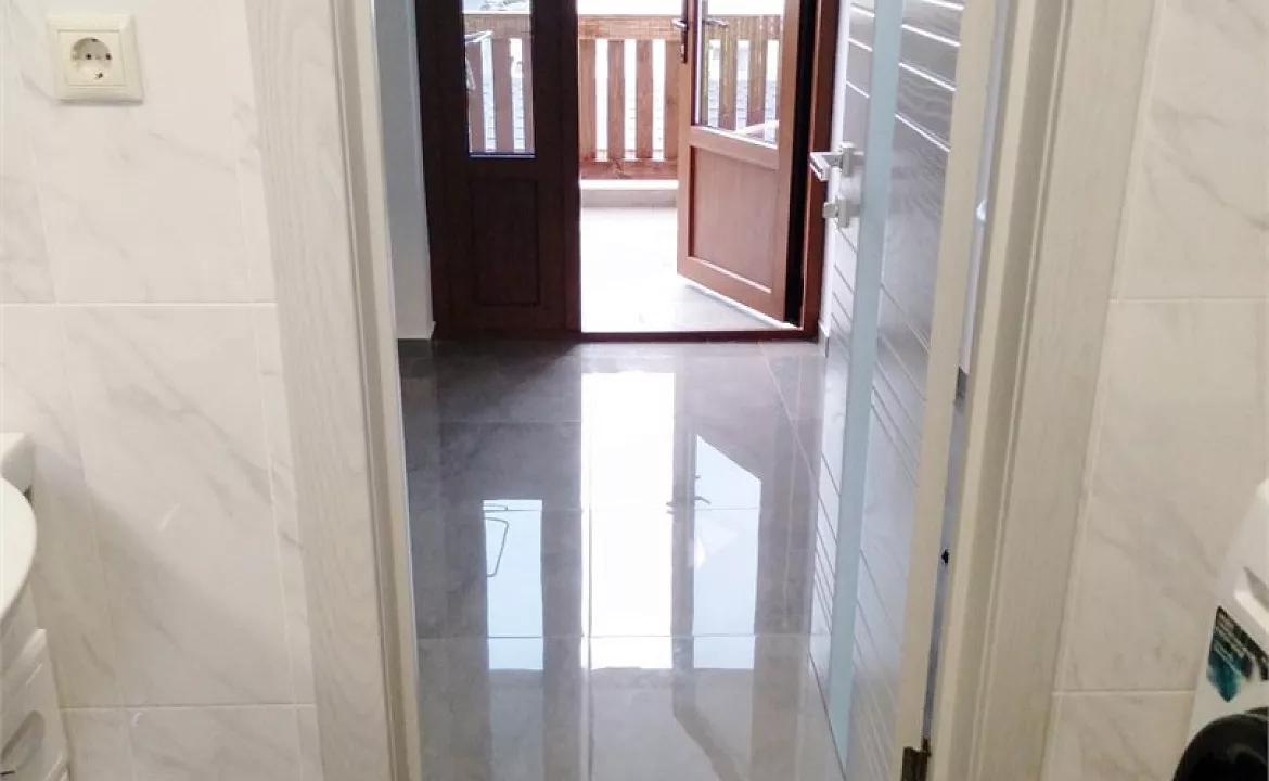 Апартаменты двух комнатные с собственной кухней. Гостевой дом Aleksa. Кабардинка