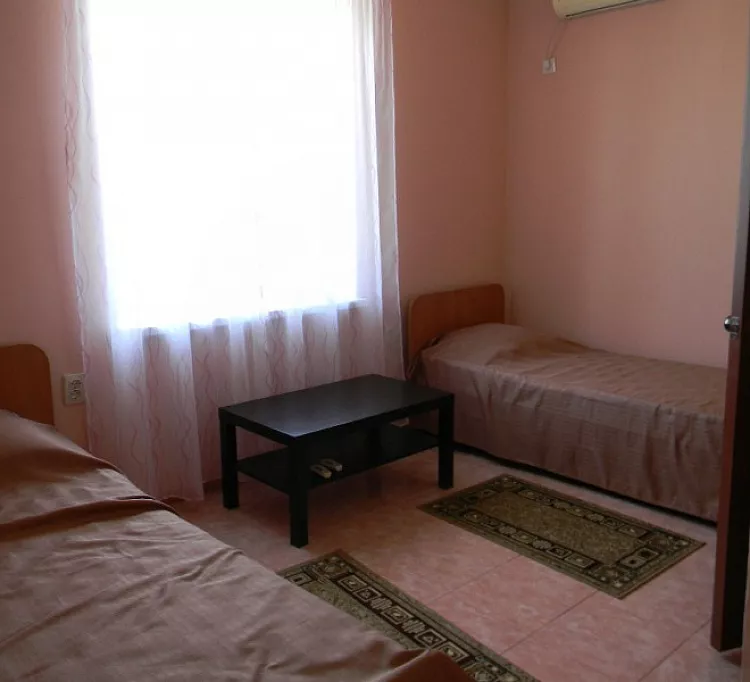 . Гостевой дом "Злата". Голубицкая . Гостевой дом "Злата". Голубицкая