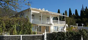 Частный сектор  Братьев Джинджолия 36 