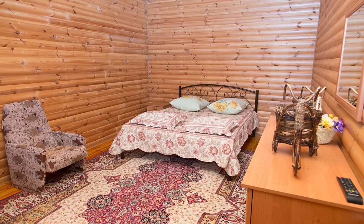 Номера Люкс. База отдыха "Альтернатива". Береговое