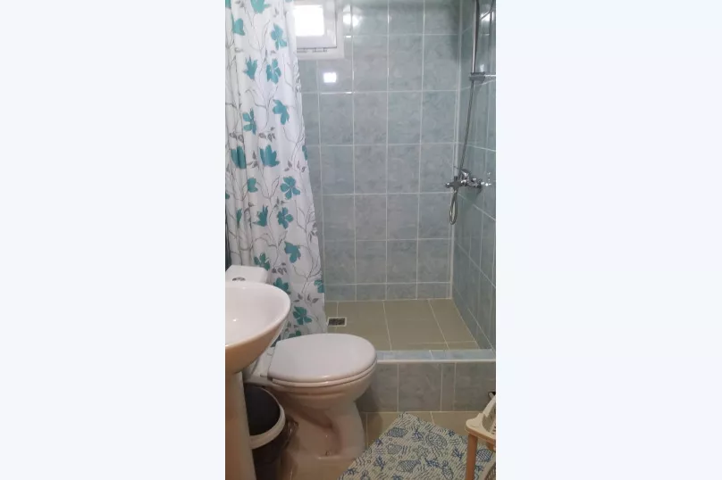 Семейный. Гостевой дом На Правды 11А. Головинка