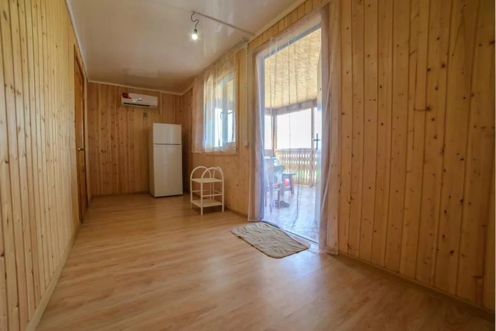  Четырехместный номер. База отдыха "Мадагаскар". Должанская