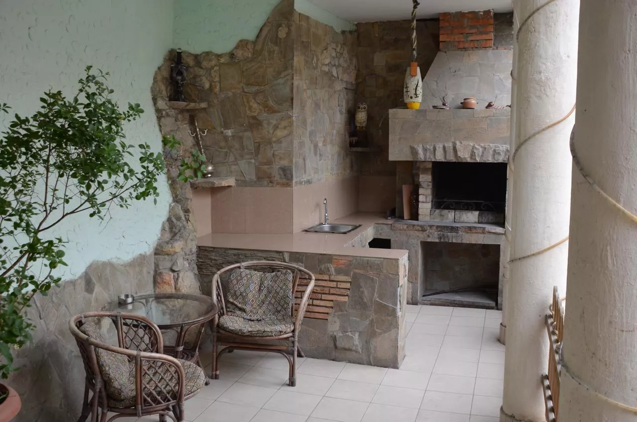 . Гостевой дом Райский уголок. Ялта