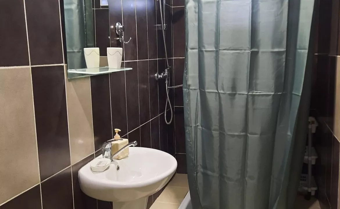 Номер с удобствами стандарт.. Гостевой дом "Галина" . Вишневка Номер с удобствами стандарт.. Гостевой дом "Галина" . Вишневка