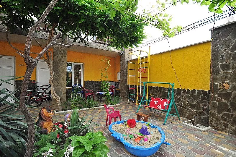 . Гостевой дом "33 Удовольствия". Симферополь