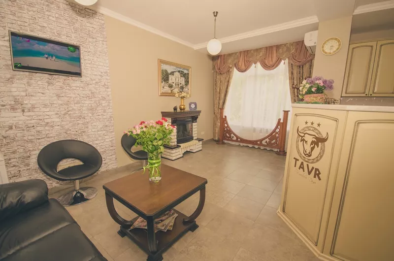 . Гостевой Дом «ТАВР». Ялта