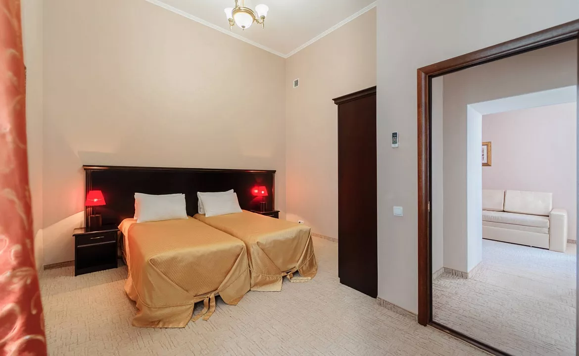 Супер люкс трехкомнатный. Отель "Вилла Голубой залив". Симеиз