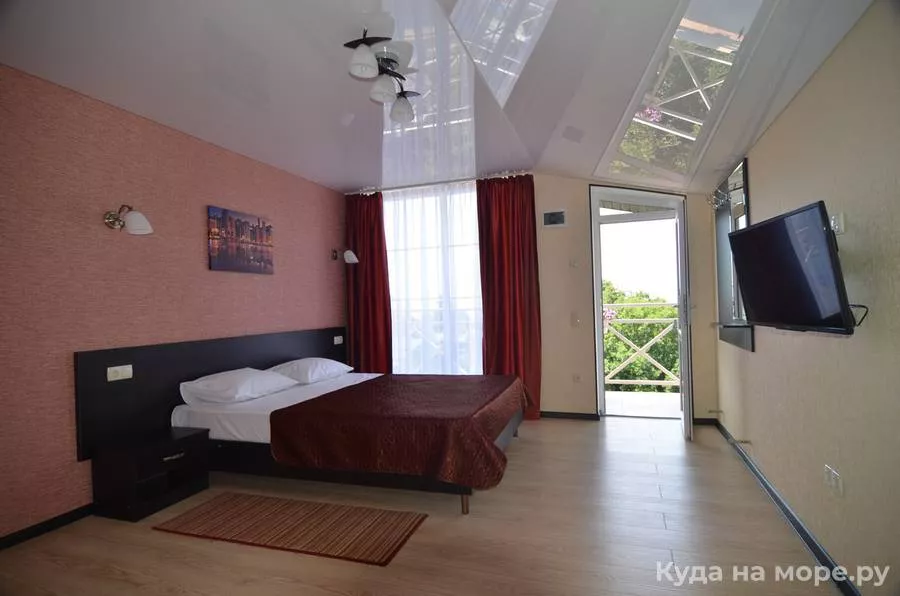 Двухместный номер + доп. места. Отель Dadayan. Лазаревское  Двухместный номер + доп. места. Отель Dadayan. Лазаревское