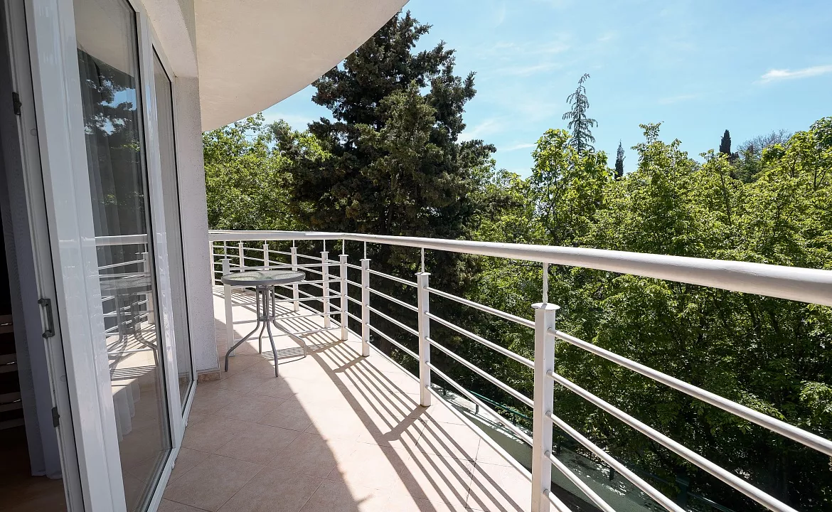 Комфорт КОРПУСА №33, 34. Эко-отель «АЛЫЕ ПАРУСА». Солнечногорское