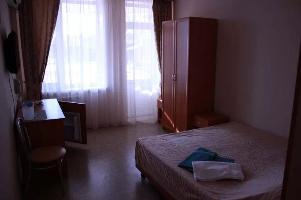 Одноместный стандарт. Гостиница "Ассоль". Ейск