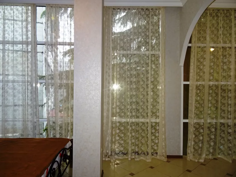 Квартира-студия. Квартира в многоквартирном доме "В центре" квартира-студия. Адлер