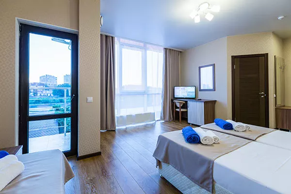 Стильно оформленный двухместный стандартный номер. Отель "АНАТОЛЬ". Адлер Стильно оформленный двухместный стандартный номер. Отель "АНАТОЛЬ". Адлер