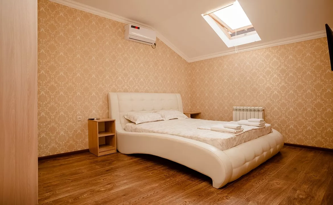 Мансарда однокомнатная. Гостевой дом Ника Премиум. Геленджик