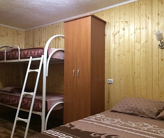 4-х местный номер Комфорт. Частный сектор "Green House" . 4-х местный номер Комфорт. Частный сектор "Green House" .