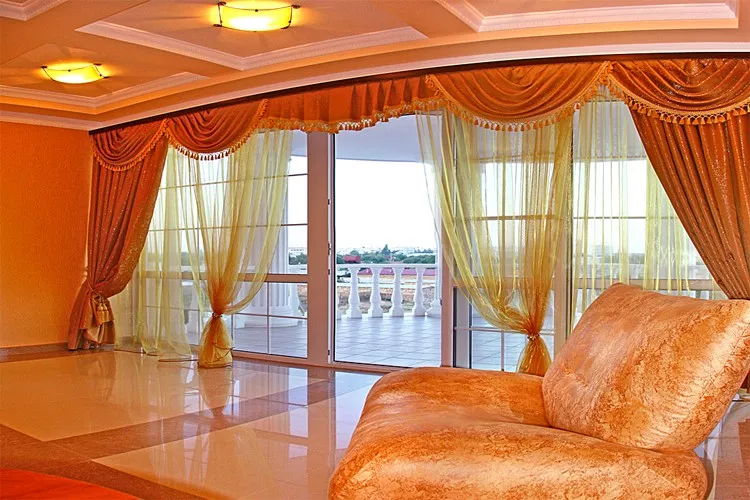 . Курортный отель "Апельсин". Саки