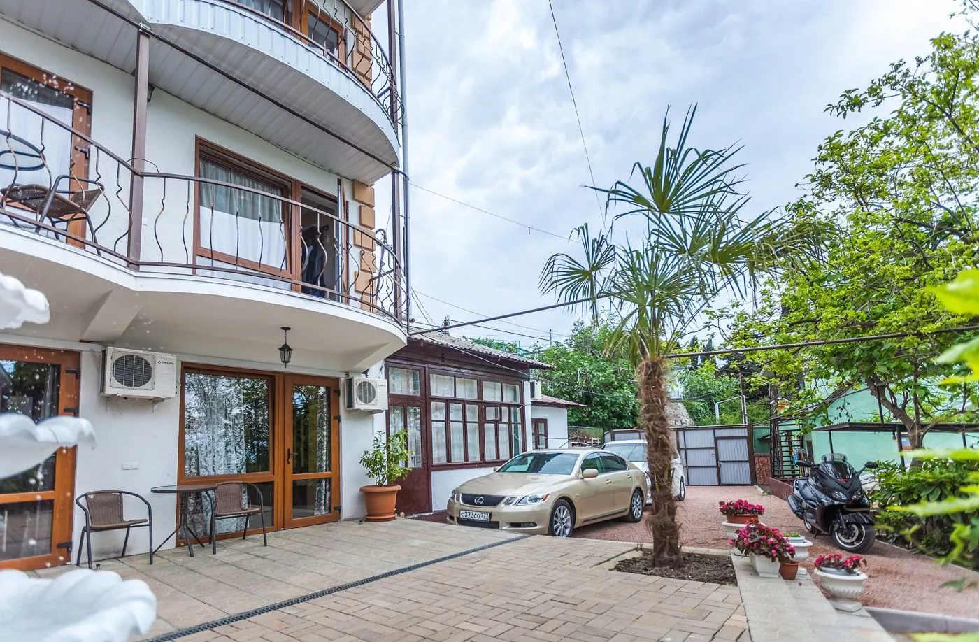 . Гостевой дом Пролетарская 12. Гурзуф