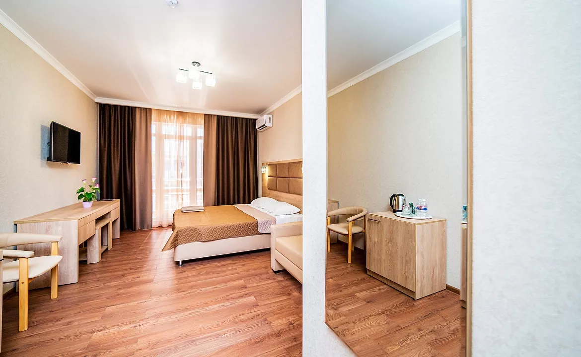 Cемейный номер . Гостевой дом Анжелика. Геленджик