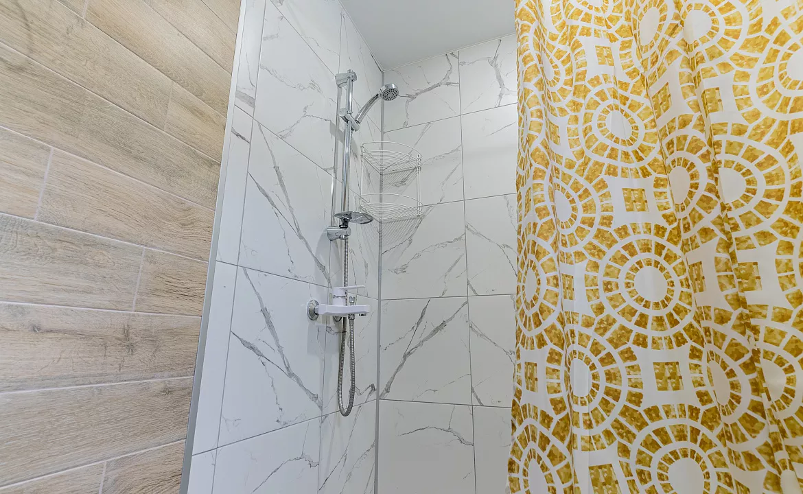 Номер категории «Комфорт» №2. Abrau Family. Абрау-Дюрсо