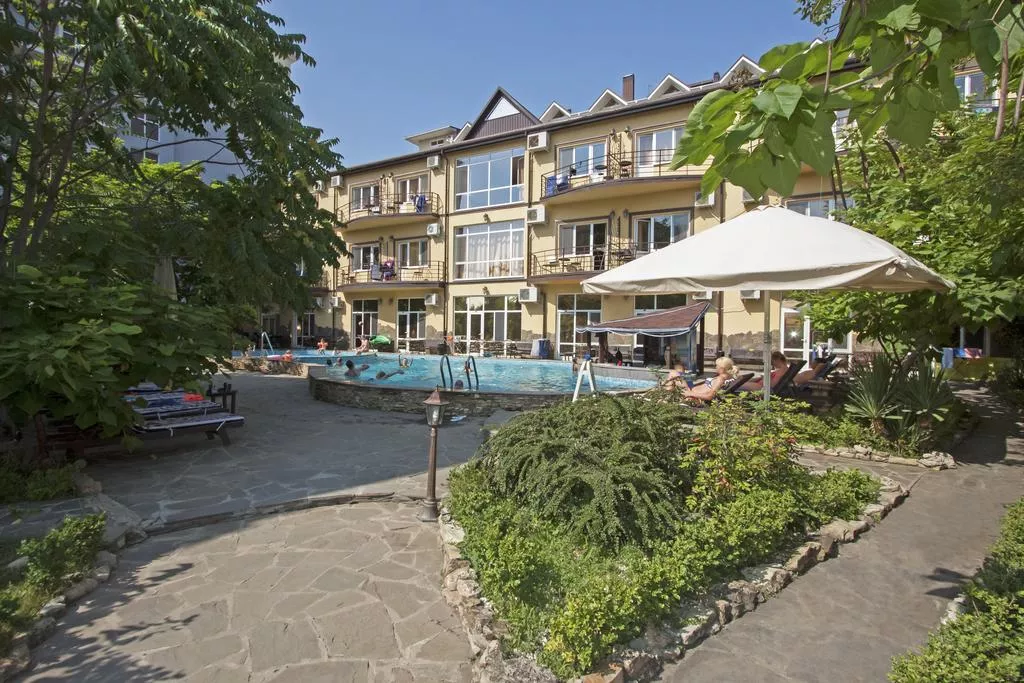 . Отель "Феличи". Витязево . Отель "Феличи". Витязево