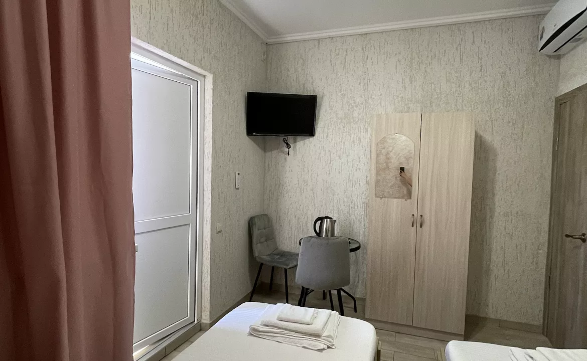 Стандарт с раздельными кроватями . Гостевой дом "Алхыд". Пицунда