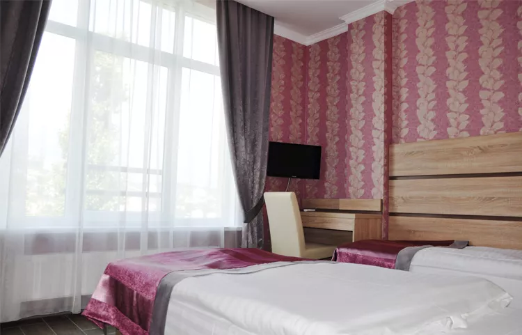 Family. Гостевой Дом «ТАВР». Ялта