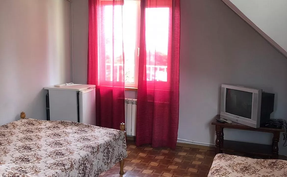 3-х местный эконом . Частный сектор "Адениум". Лазаревское