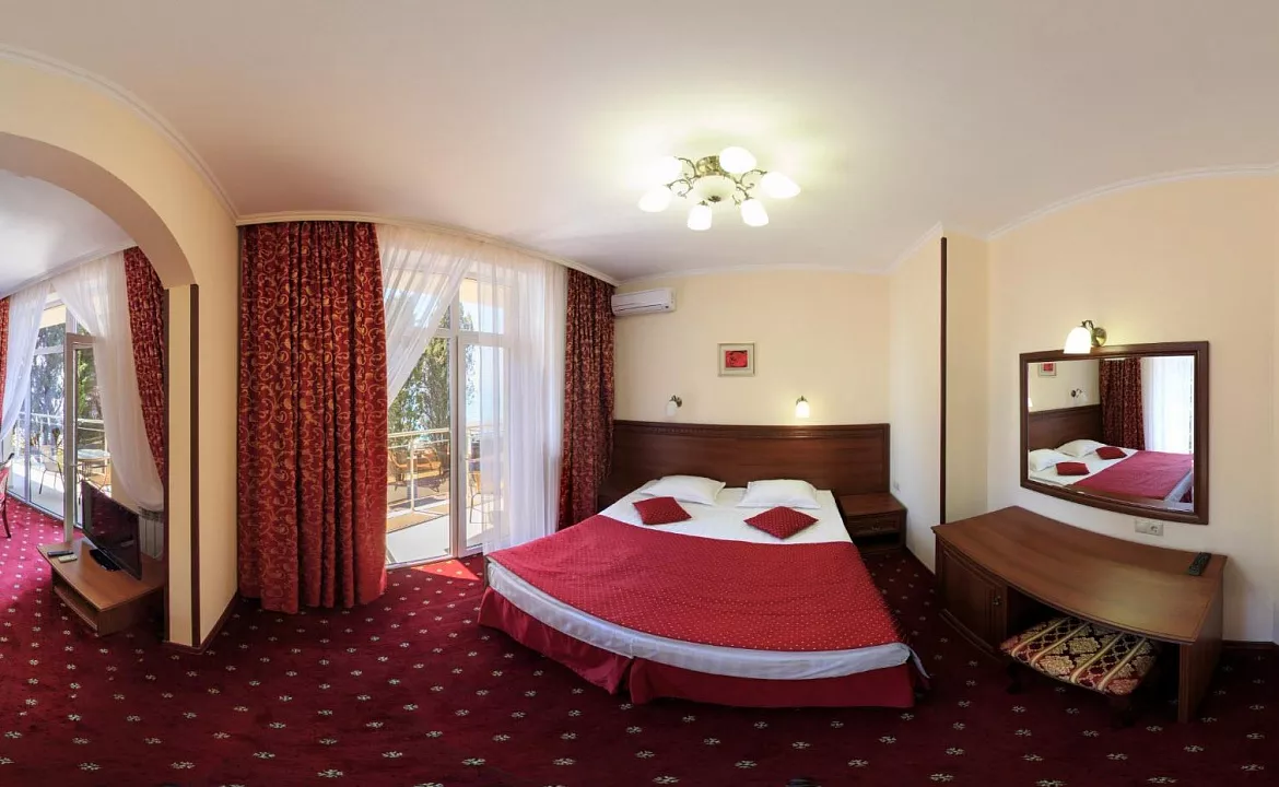 «Люкс» двухкомнатный. Отель "Калипсо" ★★★ . Лазаревское