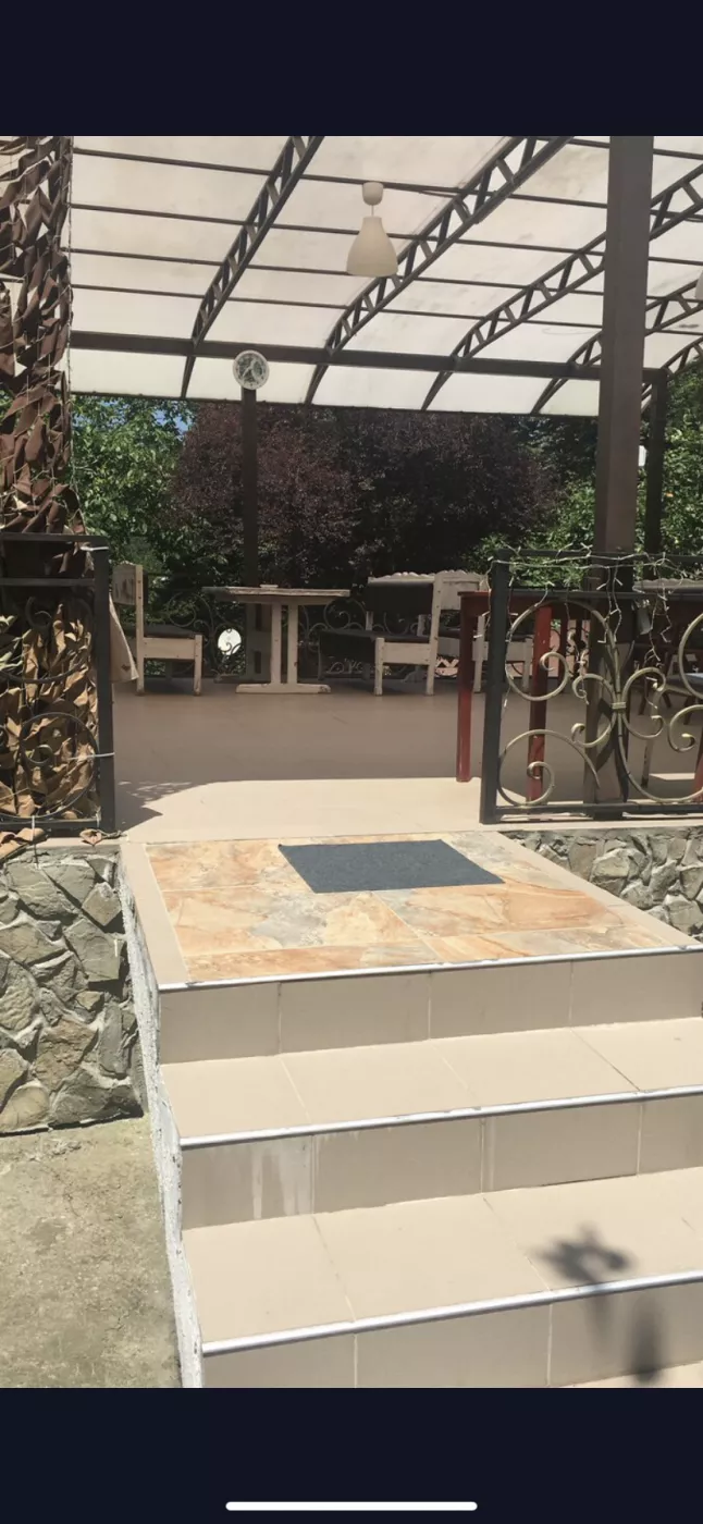 . Гостевой дом Апартаменты на Набережной . Небуг