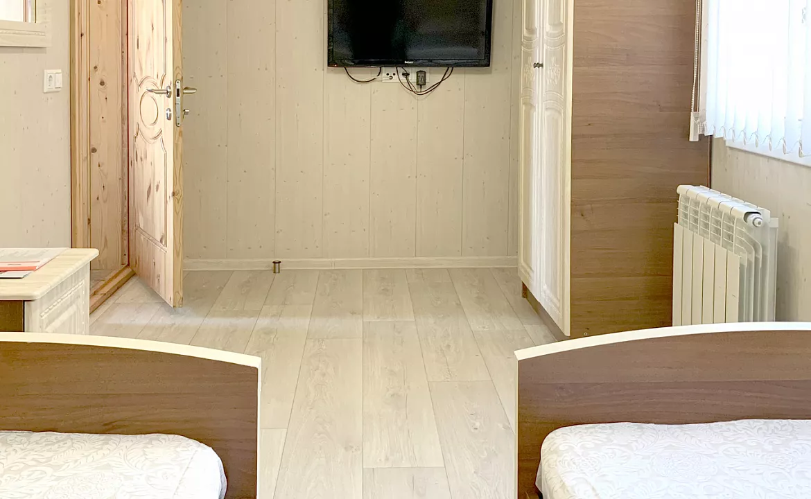 Трехкомнатный коттедж. Гостевой комплекс "Буэнос Диас". Совет-Квадже