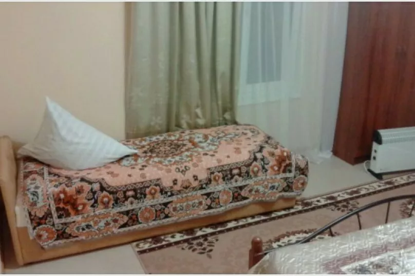 . Гостевой дом "Аист". Новый Афон