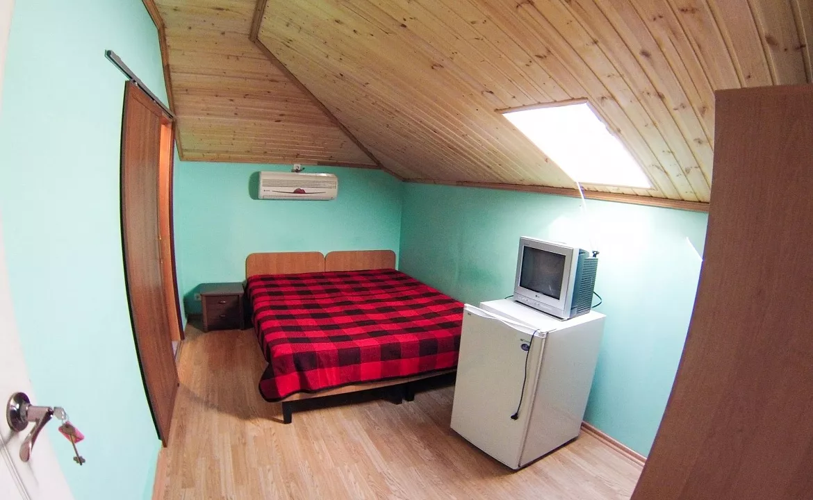 Однокомнатный. Частный гостевой дом АльтАлушта. Алушта Однокомнатный. Частный гостевой дом АльтАлушта. Алушта