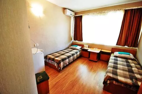 Стандарт двухместный. Гостиница "Авангард". Ялта Стандарт двухместный. Гостиница "Авангард". Ялта