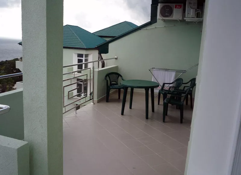 Однокомнатные апартаменты. Гостевой дом GreenHill. Форос