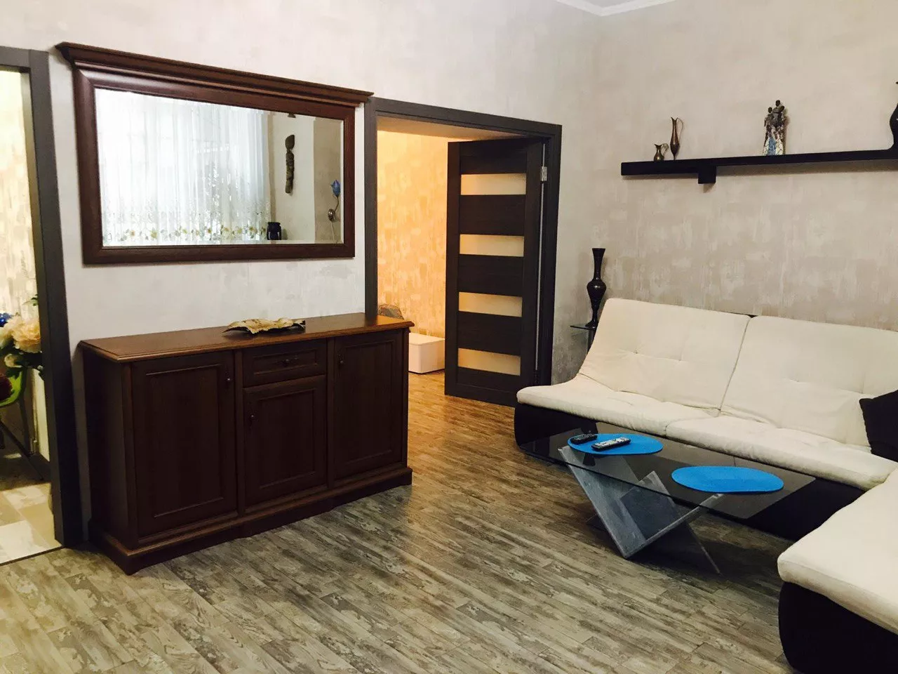 . Квартира в многоквартирном доме Апартаменты "Кедр". Ялта . Квартира в многоквартирном доме Апартаменты "Кедр". Ялта