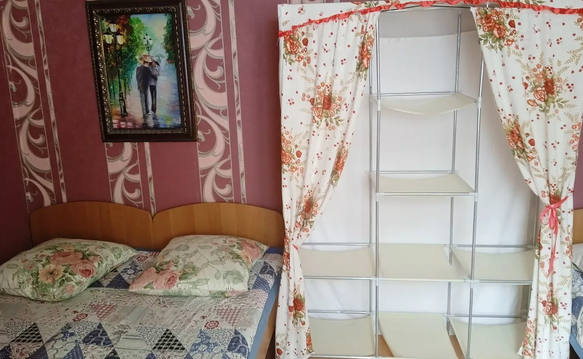 3х местный номер с кухней. Гостевой дом "Ирина". Крым - частный сектор