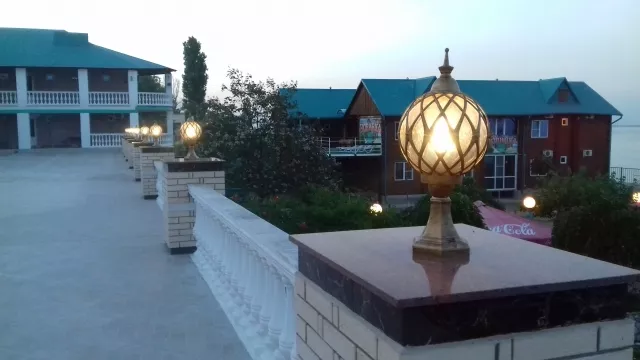 . Гостиница комплекс "Новинка". Ейск