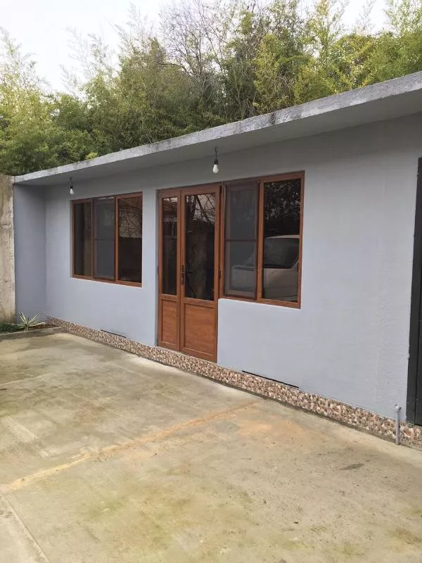 . Гостевой дом "Киараз" . Гудаута