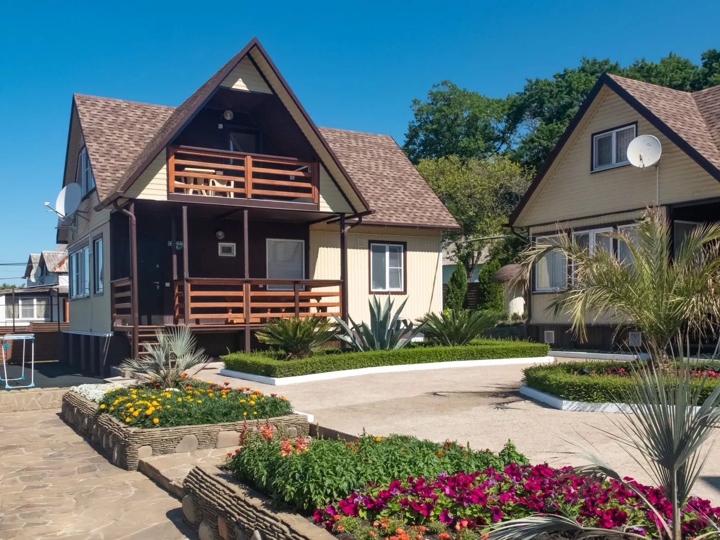 . Гостевой комплекс "Буэнос Диас". Совет-Квадже