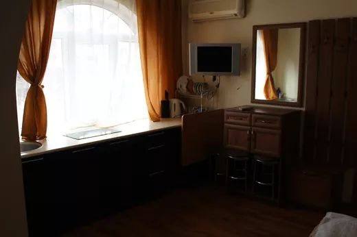 Семейный номер с кухней 2+2. Гостиница Лучистая. Рыбачье