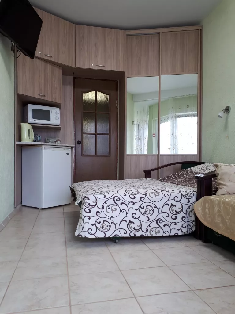 . Гостевой комплекс Номер у моря в Любимовке,  ТК"Любоморье" . Севастополь