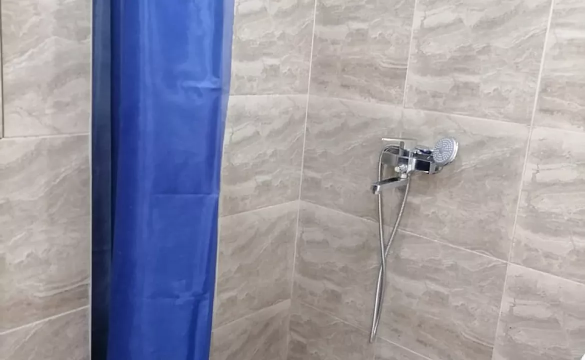 Двухместные апартаменты. Гостевой дом Четыре сезона. Лоо