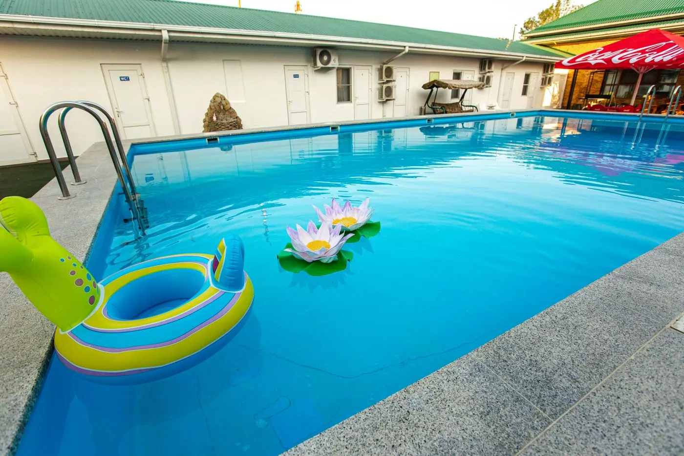 . Гостиница "Южная ночь"      . Джубга