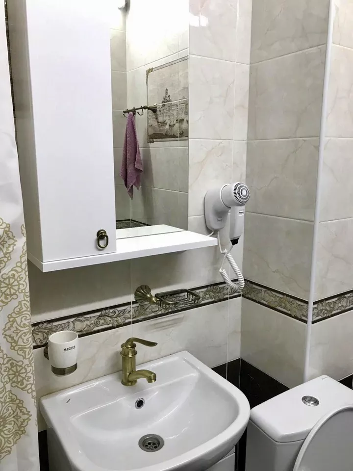 . Гостевой дом с собственной столовой . Пицунда