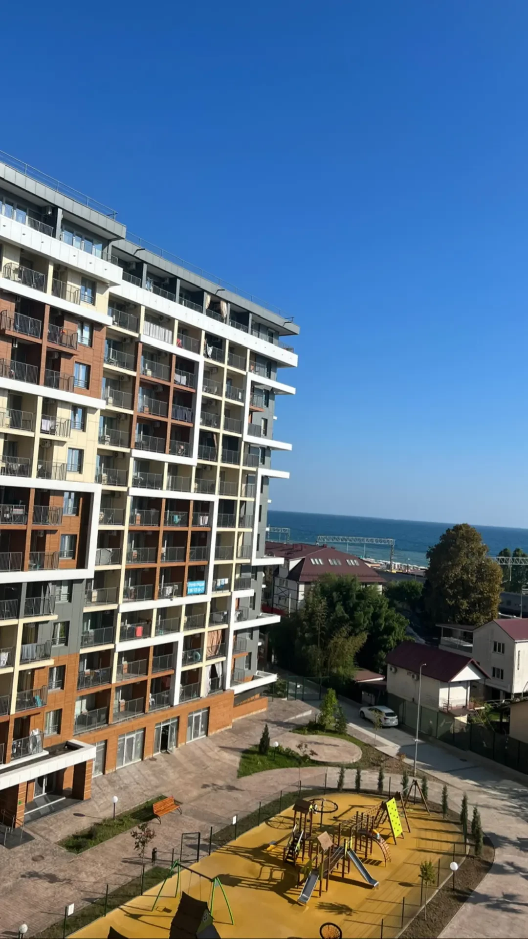 . Квартира в многоквартирном доме Апартаменты у моря с отдельной спальней. Дагомыс