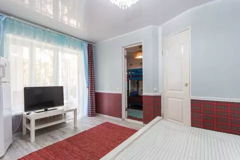 Семейный двухкомнатный номер. Отель "Югоморье". Архипо-Осиповка