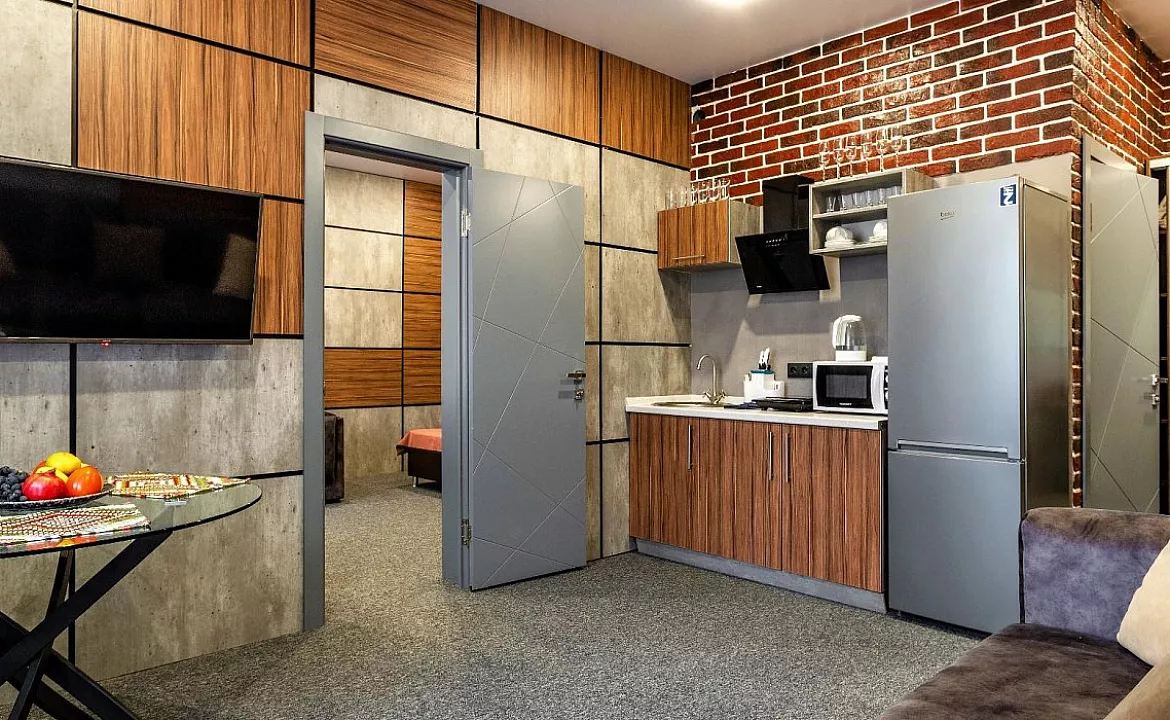 Номер Апартаменты с балконом и видом на море. Отель «БРЮТ». Геленджик