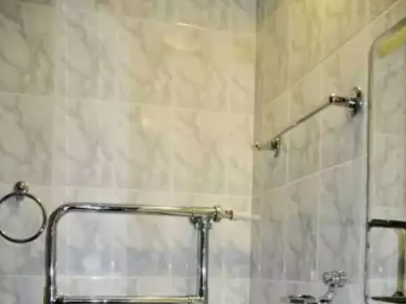 1-местный (3, 4, 5, 6 этаж). Гостиница «Домбай». Домбай-гостиницы