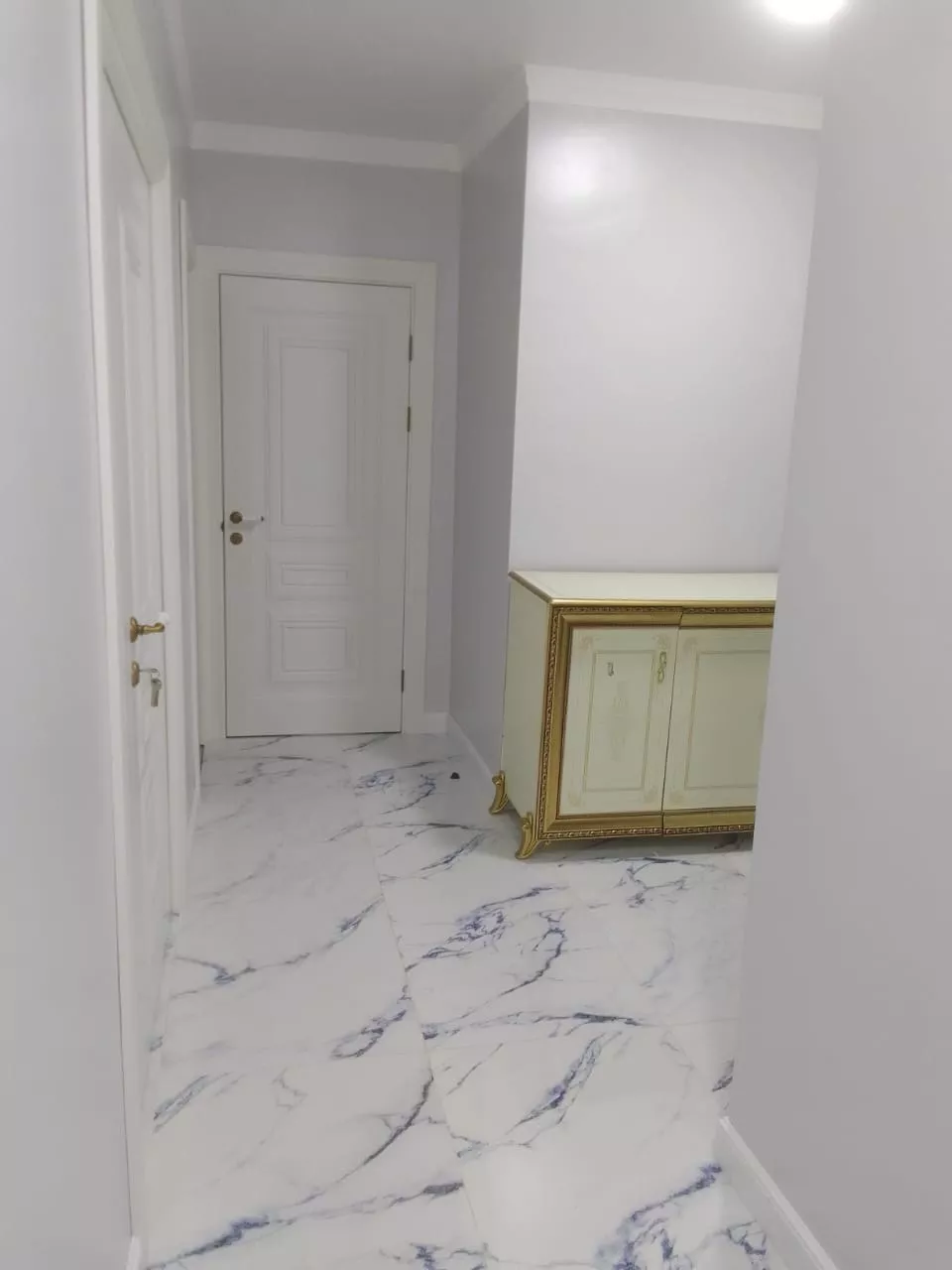 . Квартира в многоквартирном доме Квартира с удобствами . Сухум