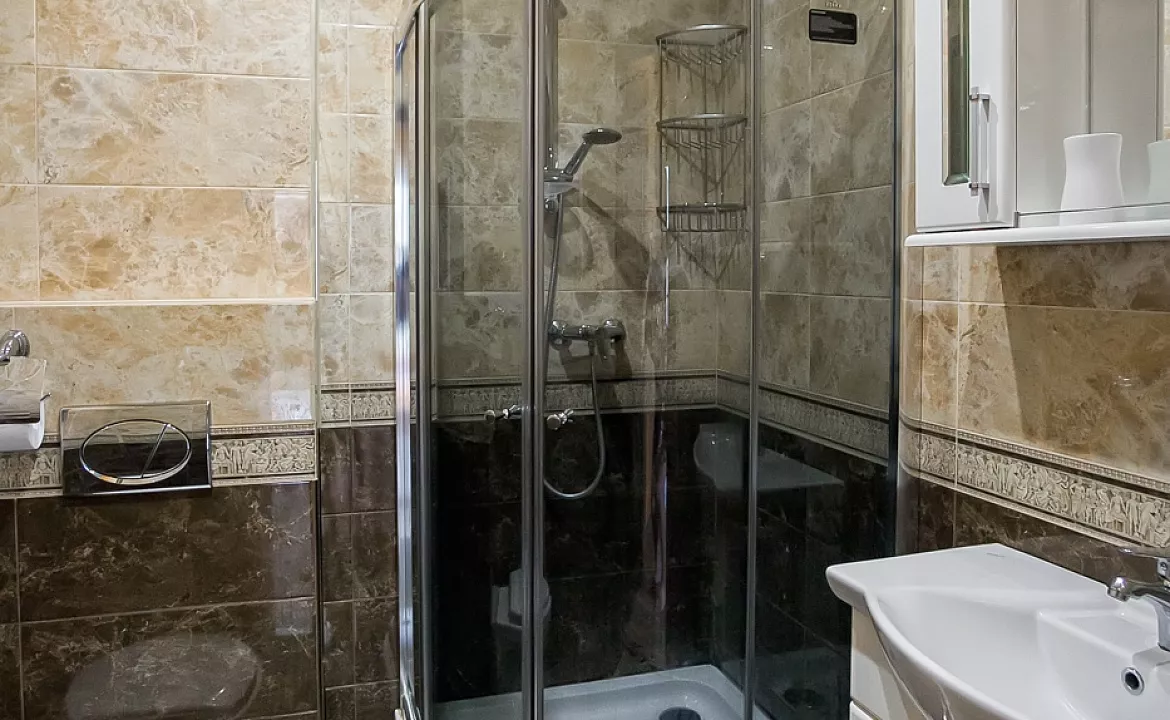 Квартира-студио №12. Квартира в многоквартирном доме Видовые апартаменты в Мисхоре. Кореиз Квартира-студио №12. Квартира в многоквартирном доме Видовые апартаменты в Мисхоре. Кореиз