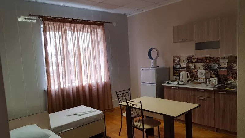 Семейный. Гостевой дом Центральный. Кучугуры